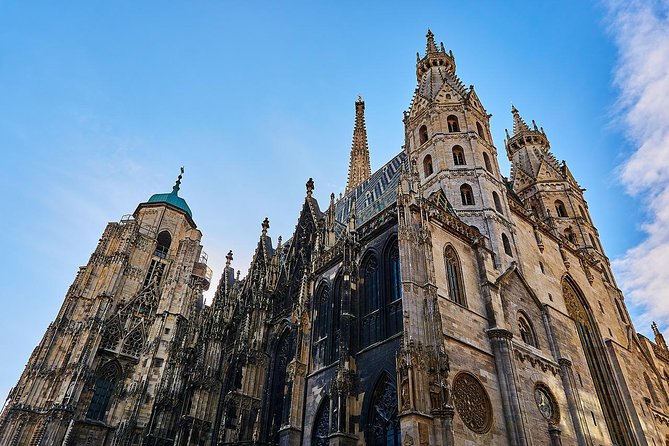 Private Transfer From Budapest to Vienna With 2h of Sightseeing, Local Driver - Inclusions in Your Transfer Package
