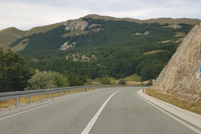 Private Transfer From Podgorica Airport and City to ŽAbljak - Price and Booking