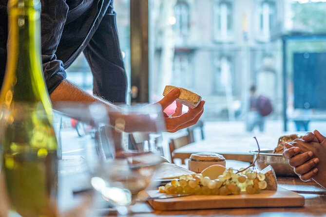 Sensory Cheese Trail Through Downtown Toulouse - Customer Reviews