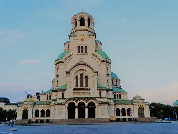 Sofia by Night Panoramic Tour With Dinner and Folklore Show - Additional Booking Information