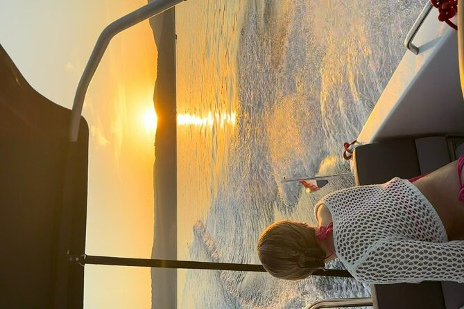 Sunset Speedboat Tour in Makarska With Swim Stop on Island Brač - The Sum Up
