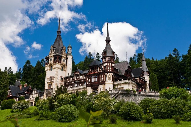 2-Day Private Tour of Transylvania From Bucharest - Pickup and Meeting Information
