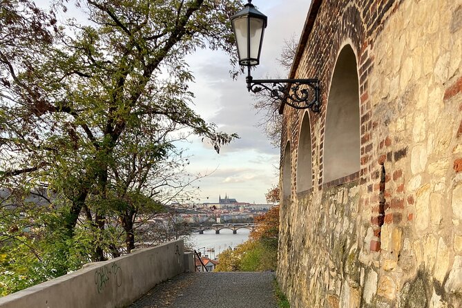 2 Days of Prague Exploration: Left and Right Bank of Vltava River - Pickup Points Information