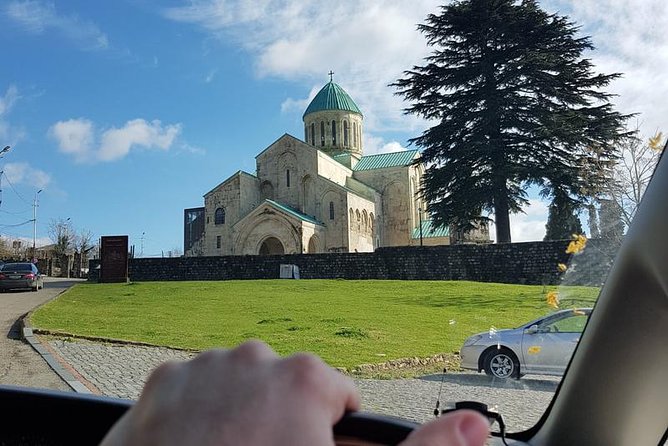 BAGRATI, GELATI & MOTSAMETA Group Tour From Kutaisi - Tour Logistics