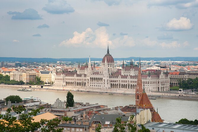 Guided Tour in Budapest Castle District - Price