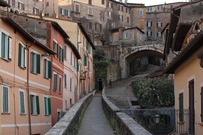 Perugia Private Walking Tour With Licensed Guide - Pricing and Booking