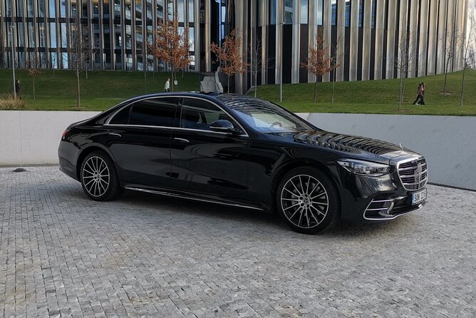 Private Transfer From Prague Airport to Prague City Hotels 1 - 3 Pax - Frequently Asked Questions