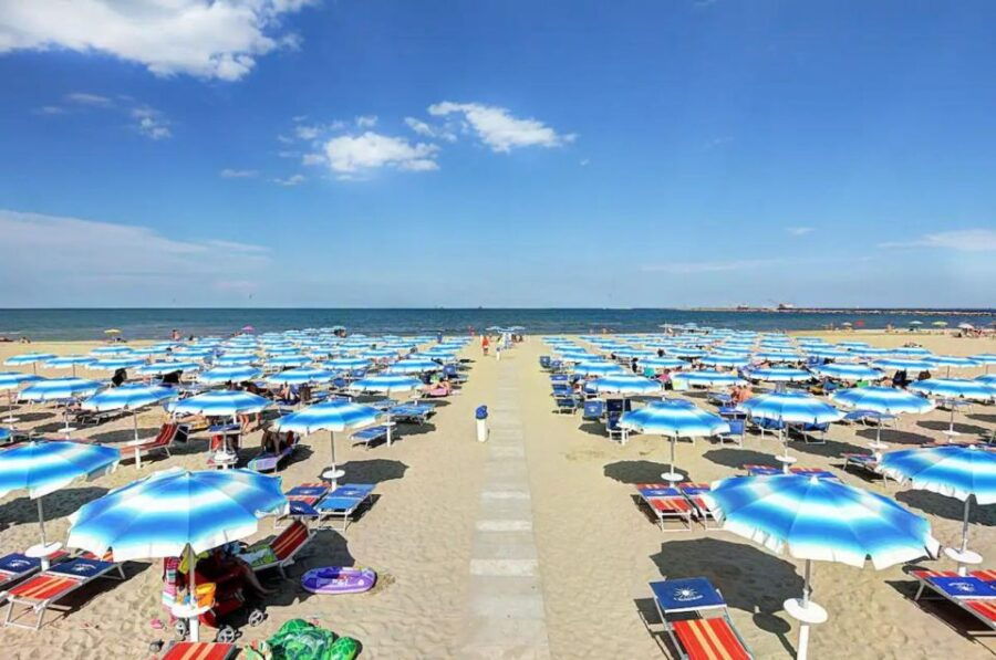 Ravenna & Lunch on the Beach – Private Day Tour From Bologna