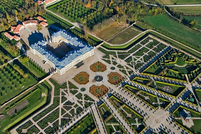 Riga to Vilnius - Sightseeing Transfer - Comfortable Transport
