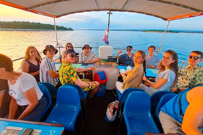 Stop on Island & National Park Day Cruise With Lunch Drinks - Directions & Booking Details