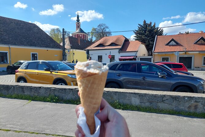 SzentEndre-SaintAndrew City Privately Shopping and Picturesque - Private Transportation and Hotel Pickup