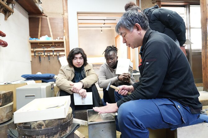 Tin Plate Making Experience in Toyama - Maximum Number of Travelers