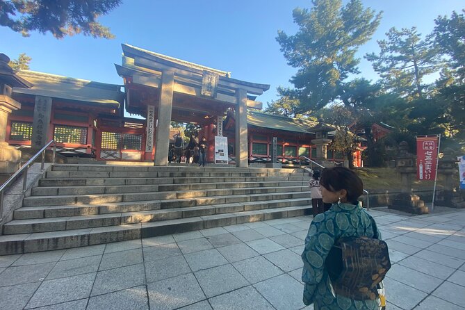 Wear Kimono Outfit and Wander Sumiyoshi Shrine With Local Guide - Meeting Point Details