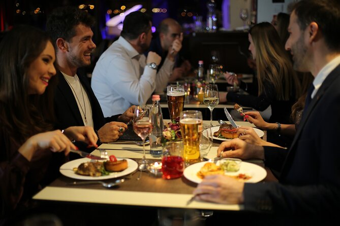 7 Course Dinner Cruise With Piano Battle Show - Dining Experience Details