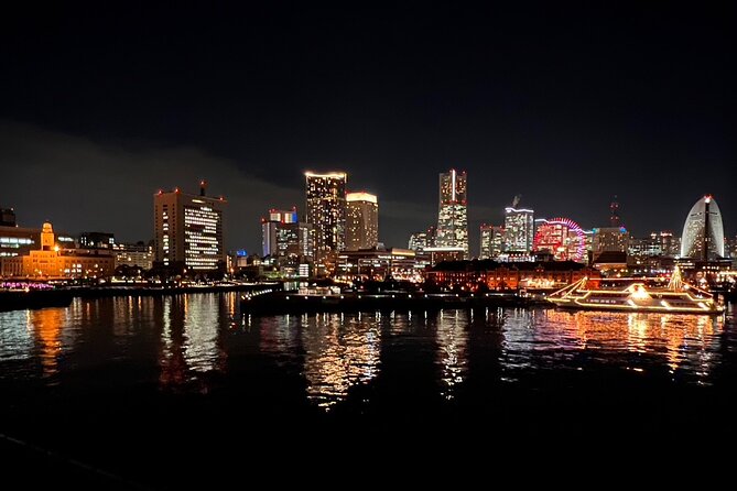 1.5 Hours Night View and Shopping Tour in Minatomirai - Tour Highlights