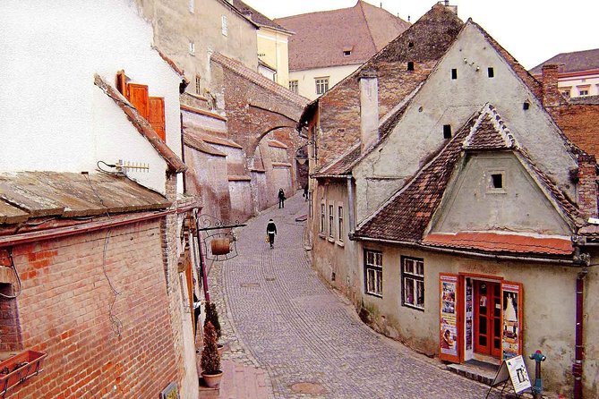 3-Day Transylvania Tour With Draculas Castle - Pickup and Meeting Instructions