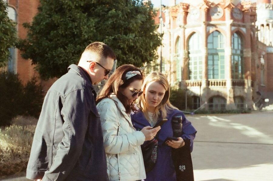 Barcelona: Agent 007 In-App Audio Tour (ENG) - Good To Know