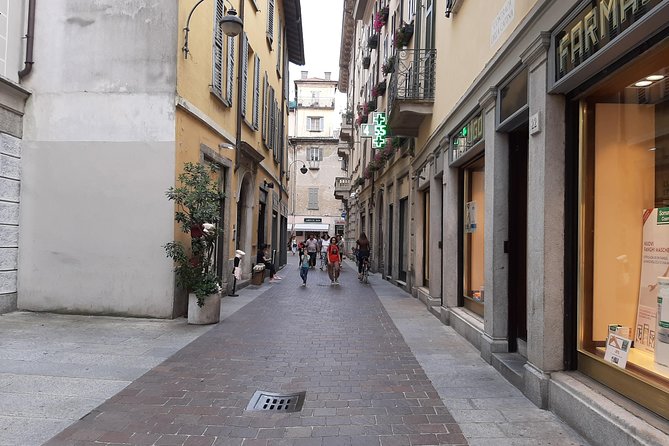 Como City and Its History Exclusive Walking Tour (1 H From Milan) - The Sum Up