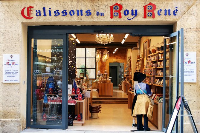 Full Day Tour Aix-En-Provence & Château Bonisson Shore Excursion - Meeting Point