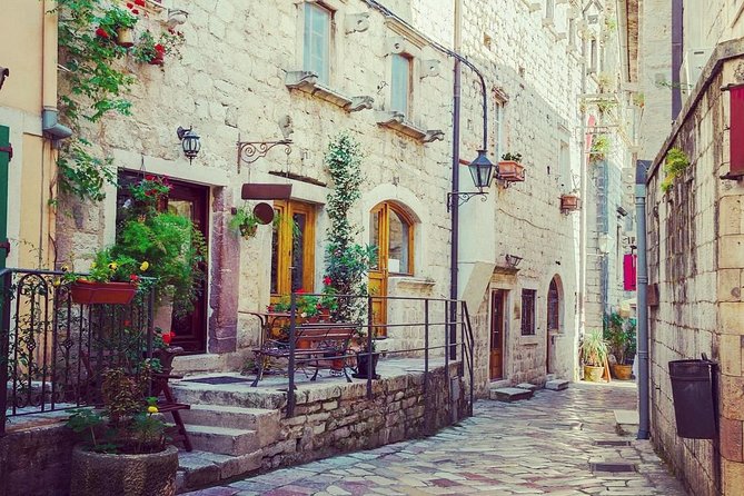 Kotor Old Town Small-Group Walking Tour - Tour Details