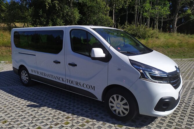 Private One Way Transfer From Cesky Krumlov to Linz - Booking Confirmation and Policies