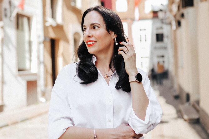 Private Photoshoot in Old Town of Riga - Additional Services and Features