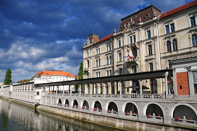 Private Walking Tour of Ljubljana Old Town - Frequently Asked Questions