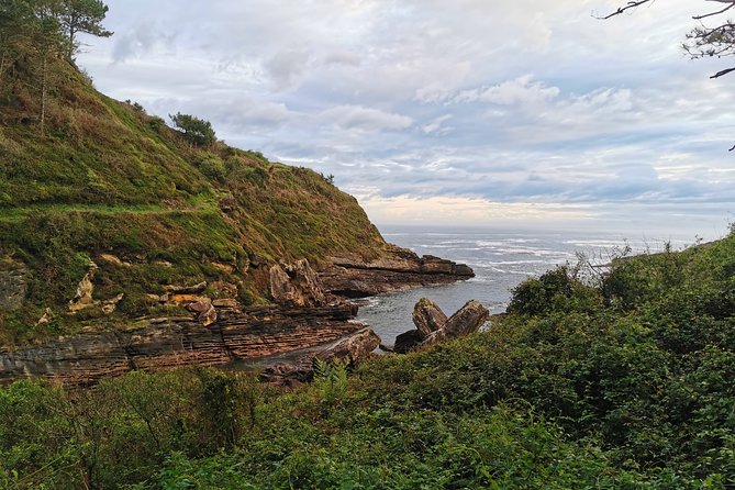 Saint James Way Trekking Tour With Gastronomic Society Dinner - Frequently Asked Questions