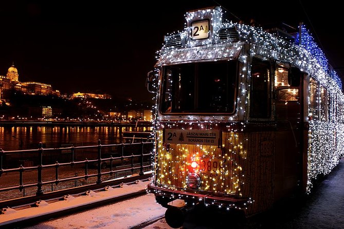 Budapest Wonderland - a Christmas Market Tour With Chimney Cake & Mulled Wine - Highlights of the Tour