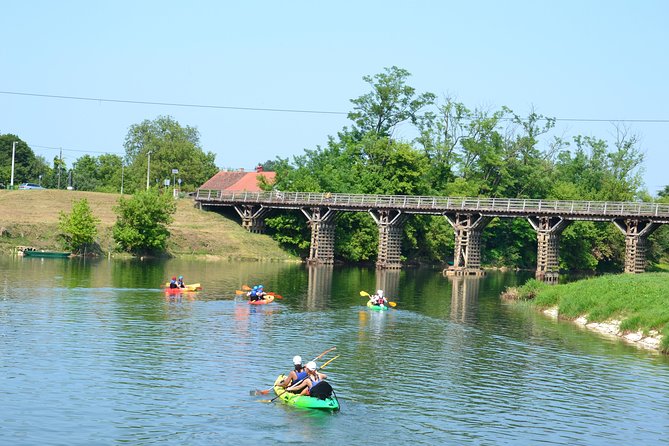 Kayaking - Kayak Tour Karlovac - The Sum Up