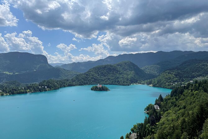 Ljubljana With Funicular, Castle and Lake Bled From Zagreb - Visitor Feedback