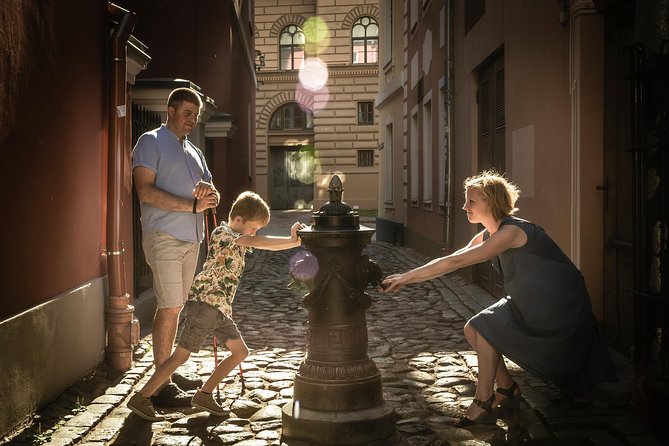 Private Photoshoot Tour in Riga - Additional Information