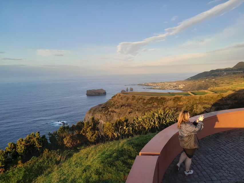 São Miguel: 2-Day Guided Tour, West & East Including Lunch - Group Size and Activities Included