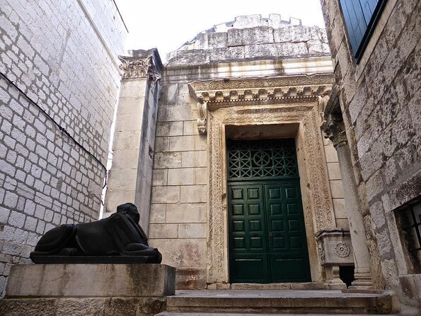 A Tale of Split - Private Walking Tour of Diocletian'S Palace - Good To Know