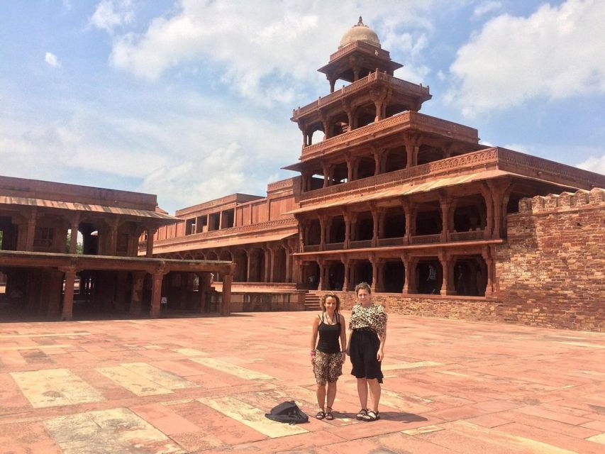 Abhaneri Step Well & Fatehpur Tour With Jaipur to Agra - Good To Know