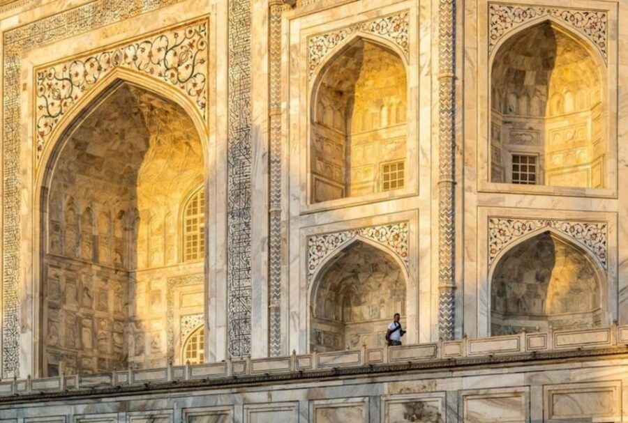Agra: Book Private Taj Mahal Tour Guide