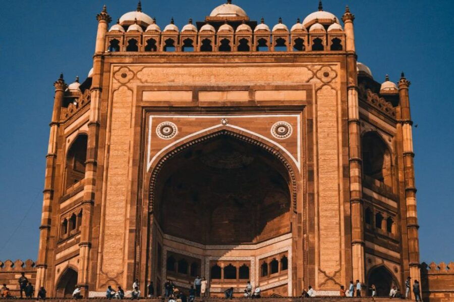 Agra: Full Day Private City Tour With Guide and Cab