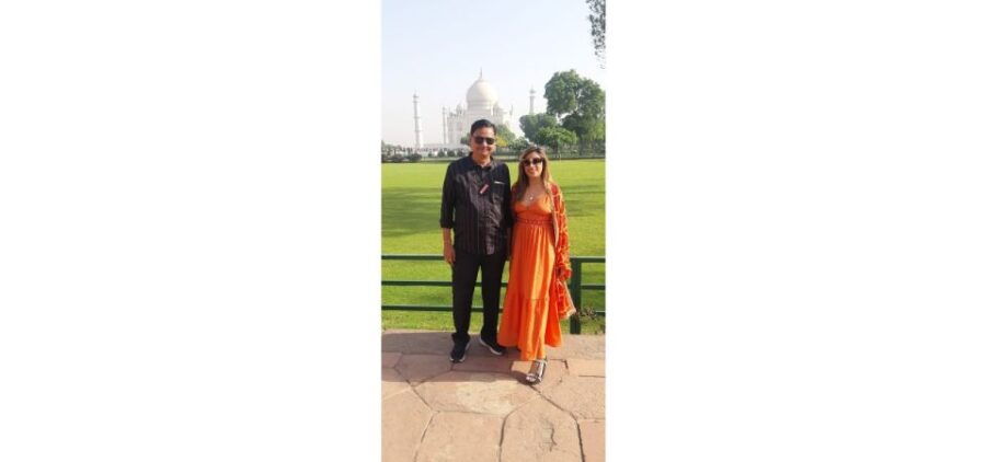 Agra: Luxury Skip The Line Taj Mahal And Agra Fort Tour - Language Options and Tour Highlights