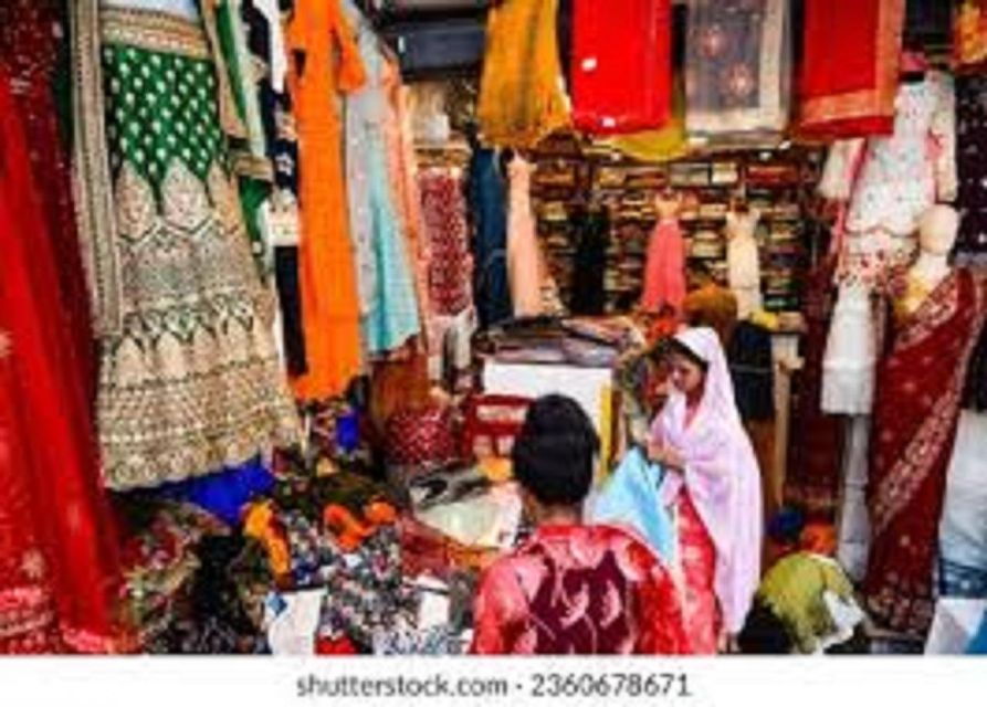 Agra : Old Bazar & Kinari Bazar Heritage Walking Tour.