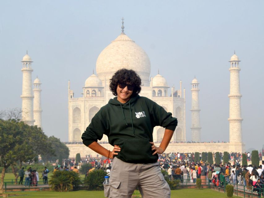AGRA : Skip the Line – Taj Mahal and Agra Fort Private Tour