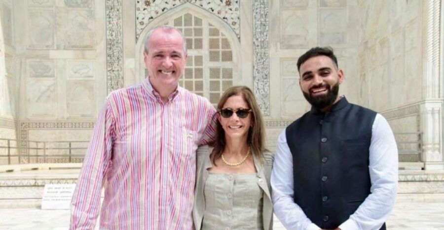 Agra: Taj Mahal and Agra Fort Private Day Tour
