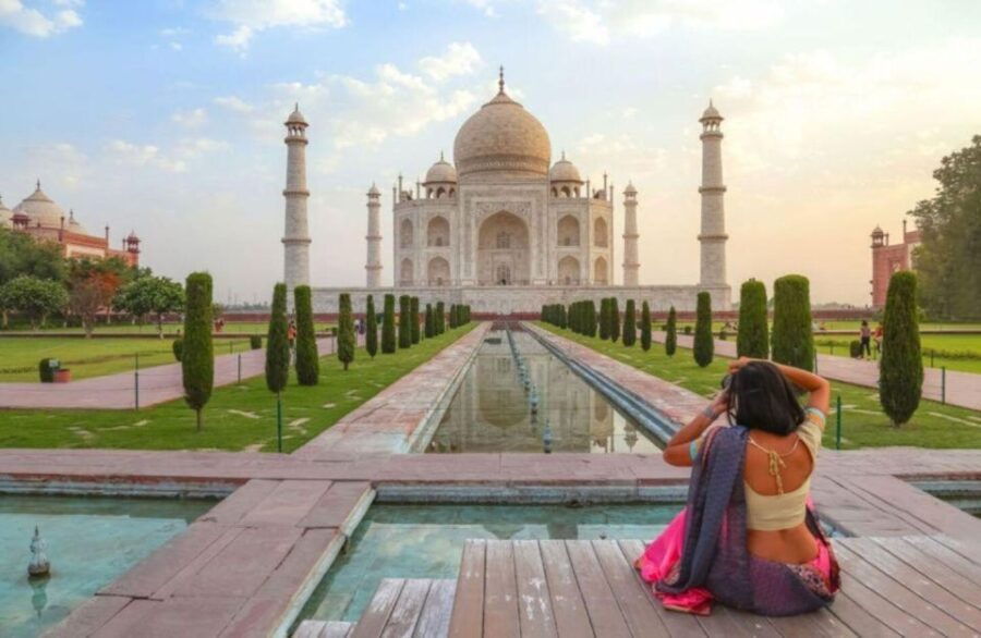 Agra: Taj Mahal Tour With Agra Fort