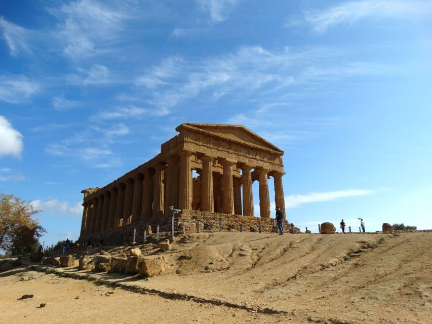 Agrigento: Walking Tour of Ancient Akragas With Local Guide - Tour Description