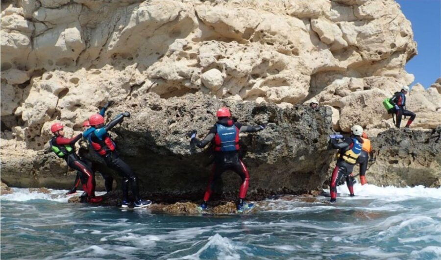 Alicante: Coasteering Adventure on Torres De La Villajoyosa