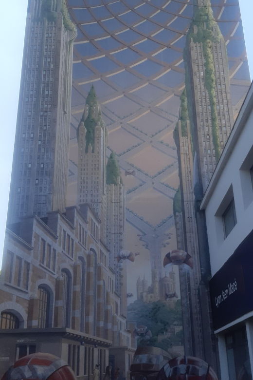 Alternative Tour: Murals and Hidden Frescoes of Lyon