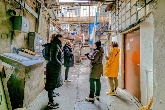 Alternative Walking Tour New Tiflis and Backstreets