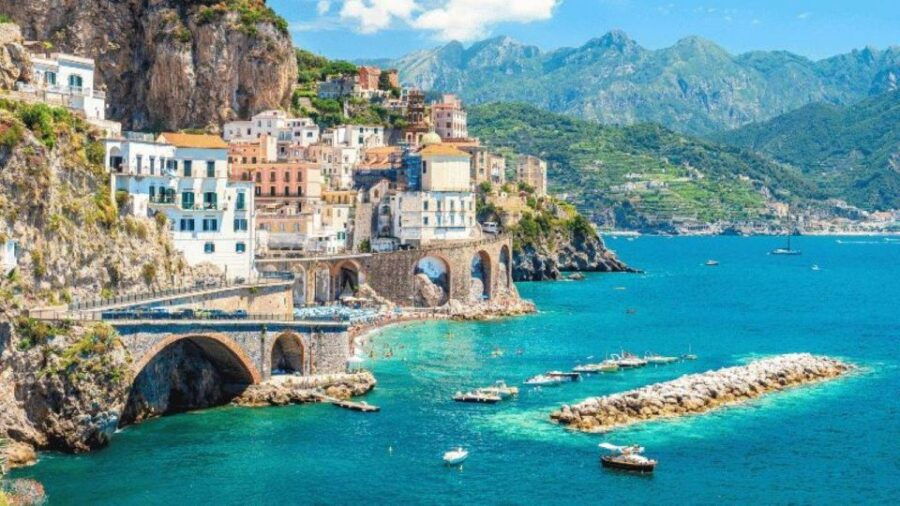 Amalfi Coast Audioguide - Travelmate App for Your Smartphone - Audioguide Features and Languages