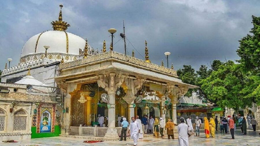 Amazing 3 Nights 4 Days Jaipur With Ajmer Pushkar Tour