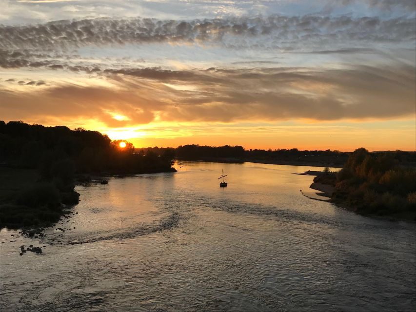 Amboise : Guided Tour of the Royal Chateau of Amboise - Good To Know