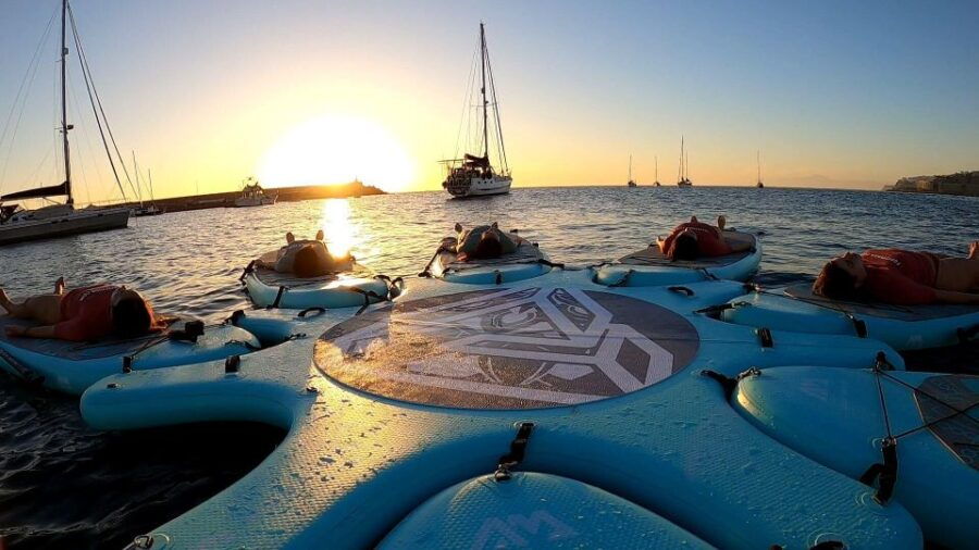 Arguineguín: Stand-Up Paddleboard Yoga Class With Instructor